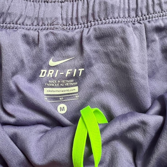 Nike dri-fit shorts - Picture 4 of 4